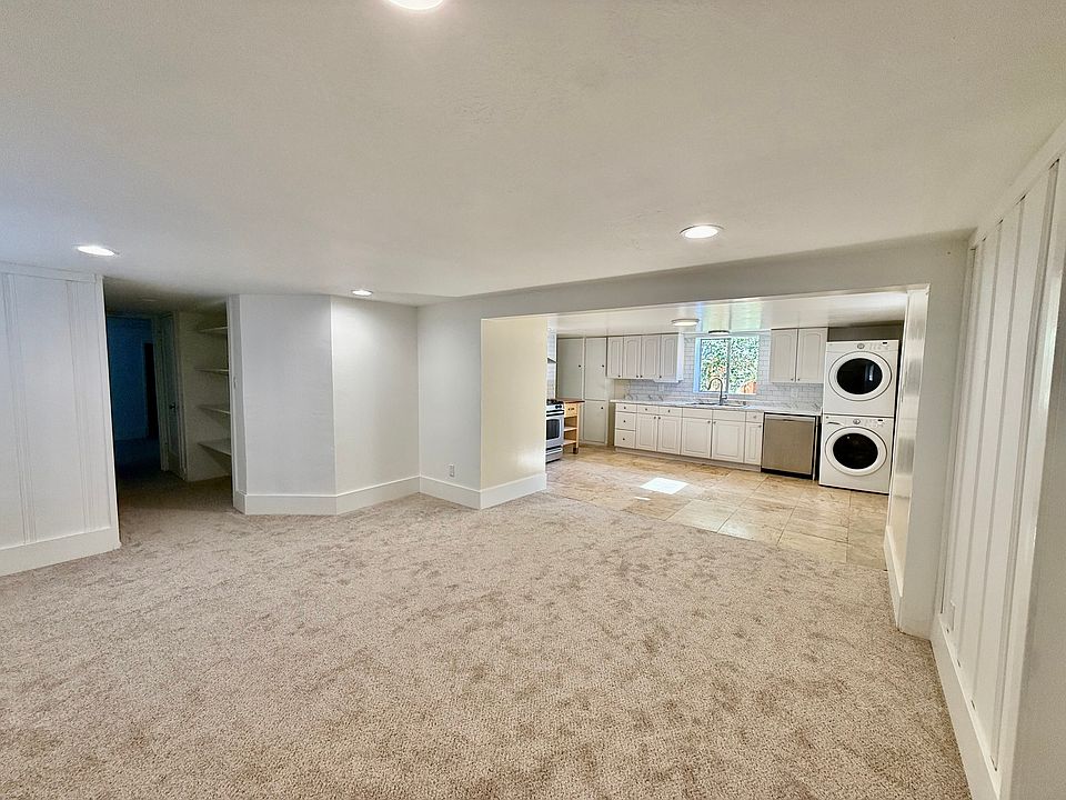 Open concept living room and kitchen - View from near the front door