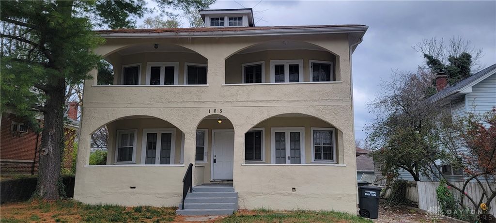 Real estate listing image