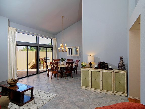 5th image of 516 Canyon Vista Dr