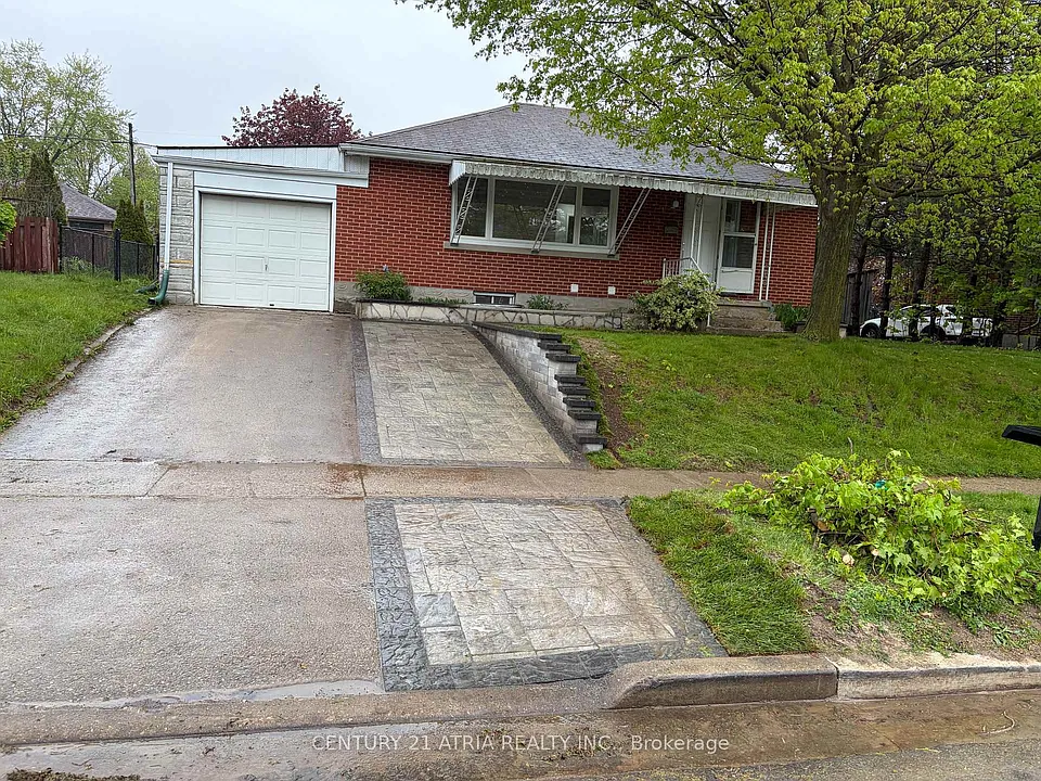 13 Ridgewood Ave #UPPER