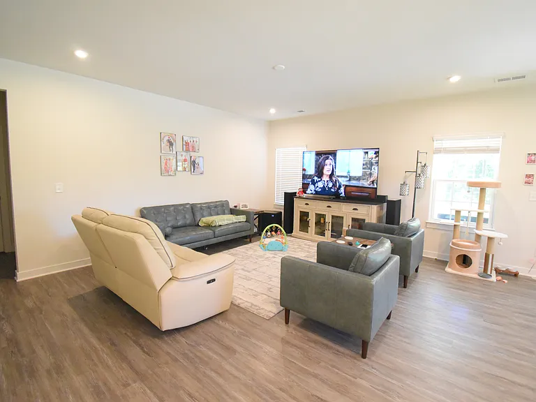 7200 Eagles Nest Ln — Photo 8