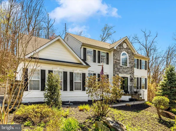 4660 Old Swimming Pool Rd, Frederick, MD 21703