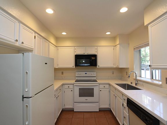 3rd image of 2630 118th Ave SE #6-201