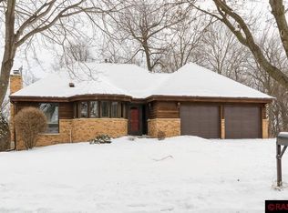 217 Sunset Blvd, Mankato, MN 56001