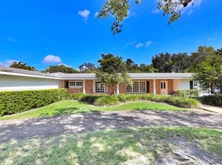 6235 SW 116th St, Pinecrest, FL 33156