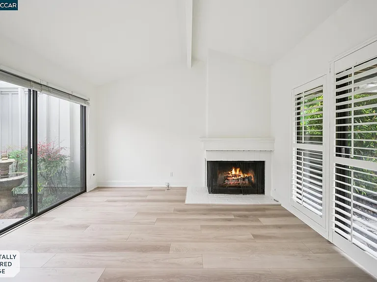 2137 Presidio Ct — Photo 10