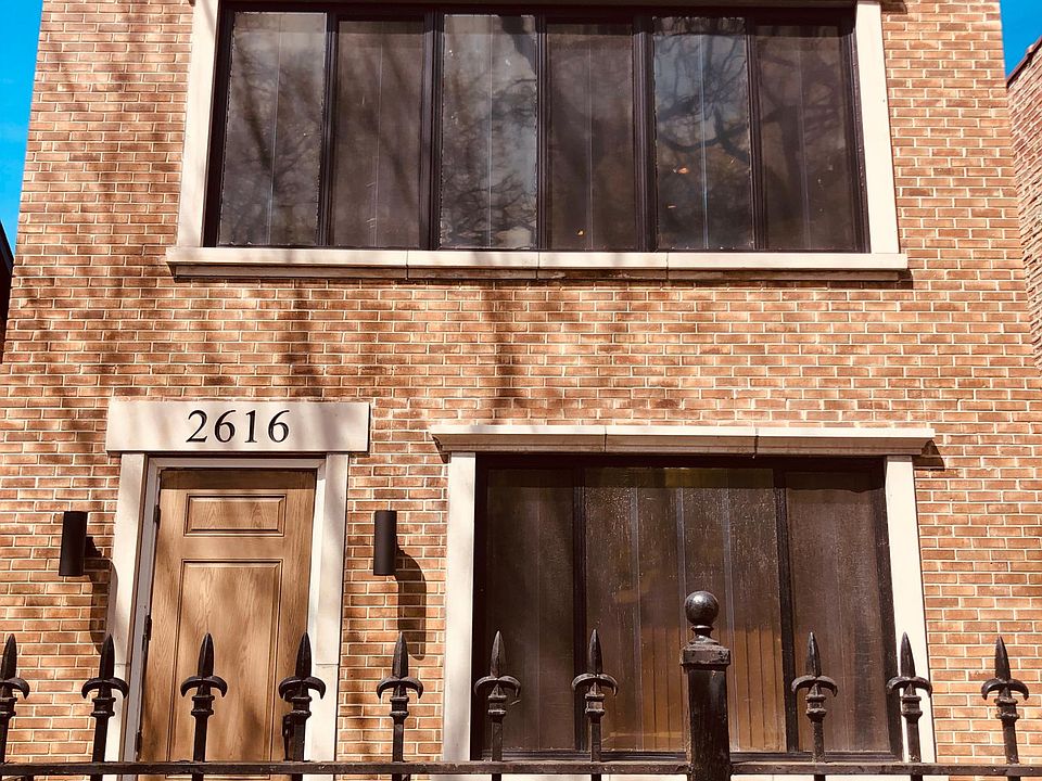 1st image of 2616 W Thomas St #1