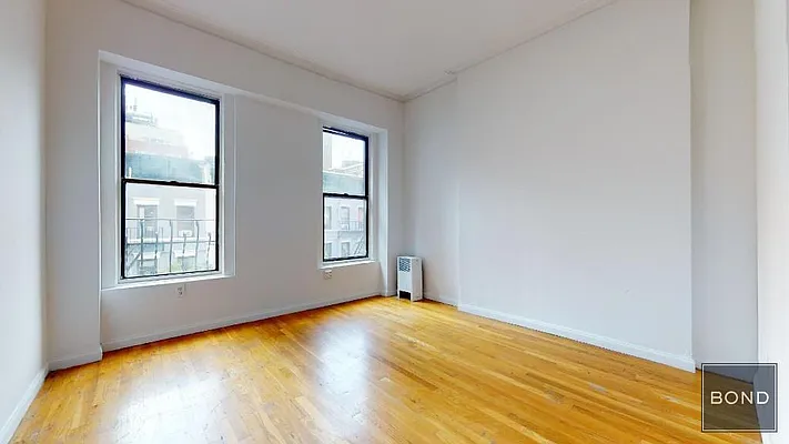 Rented by Bond New York | media 21