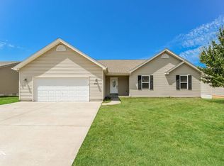 524 Sceptre Rd, Wentzville, MO 63385