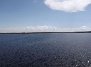 109 Lake Margo Dr, Satsuma, FL 32189