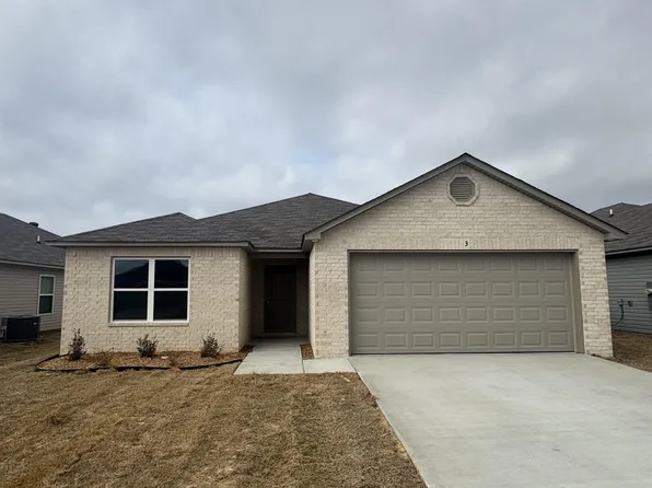 3 Candlelight Dr, Conway, AR 72032