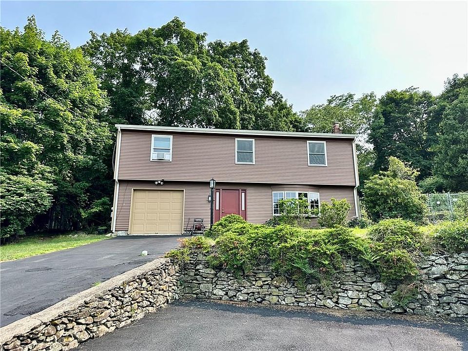 1st image of 5 Browne Hill Ct
