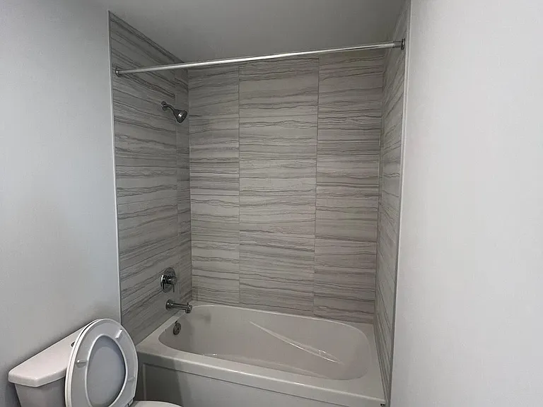 1333 Weber St E #501 — Photo 23