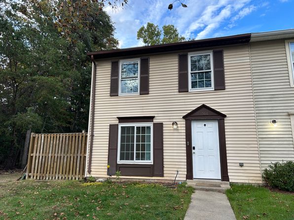 1568 Pin Oak Dr