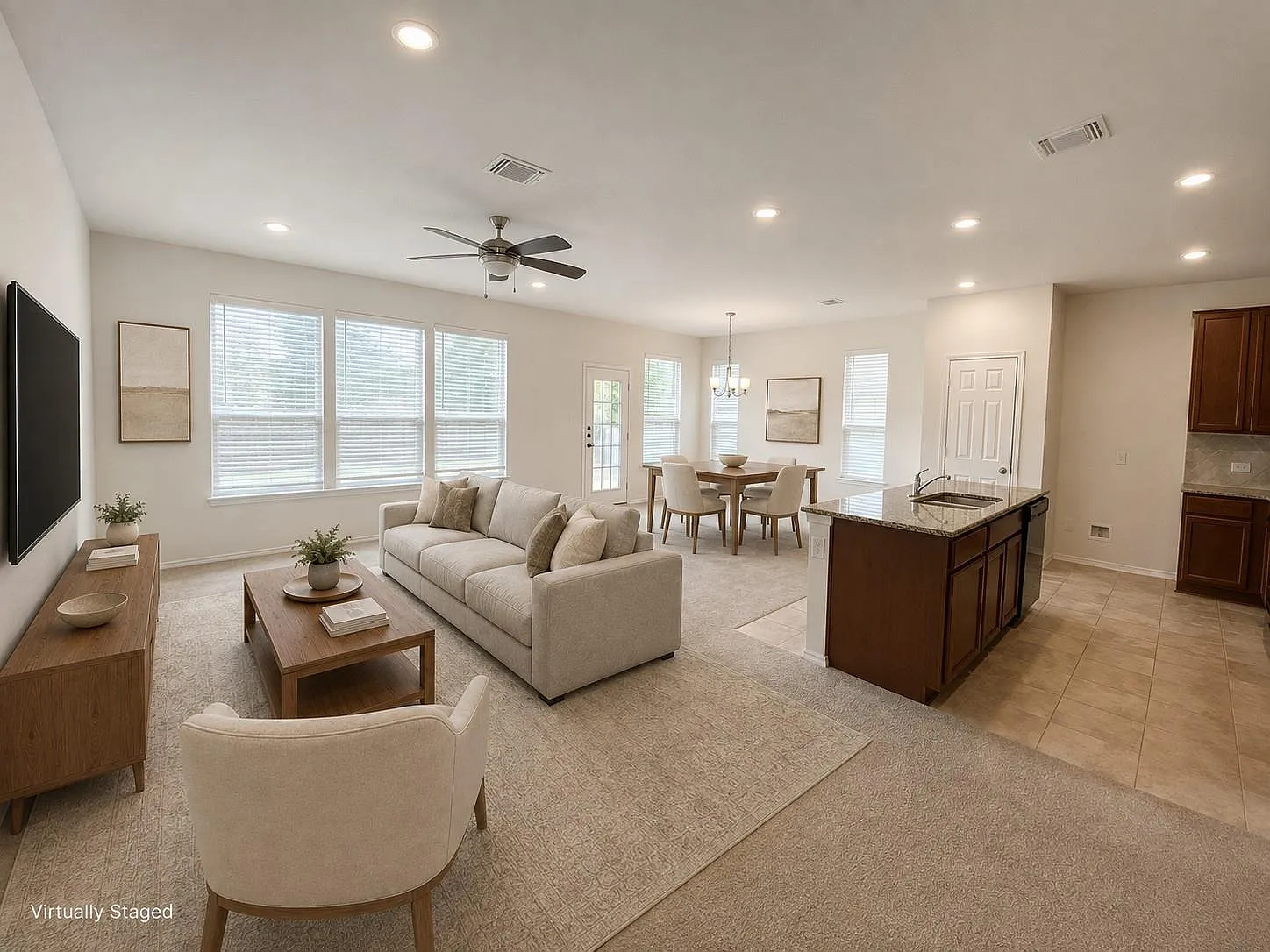 4 bed, 2.5 bath, 2502 sqft, $2,350 — Photo 2