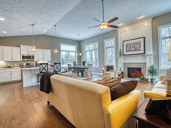3rd image of 31773 Del Ln