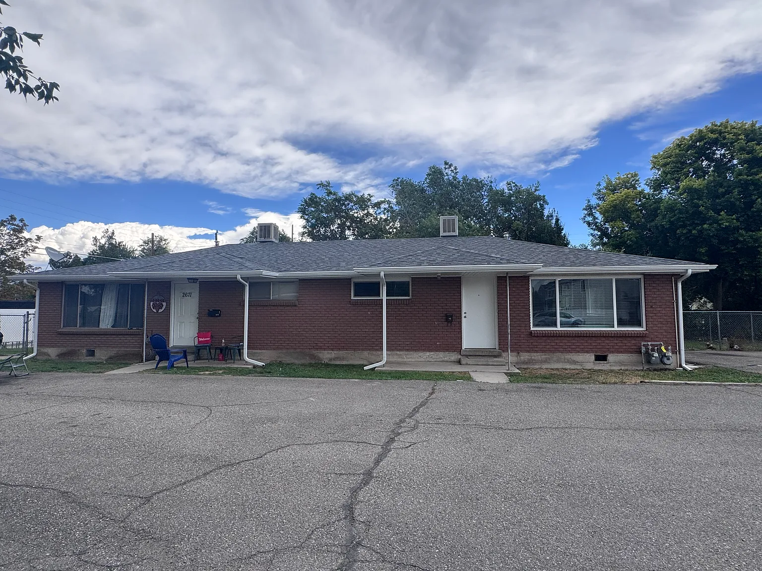 2 bed, 960 sqft, $1,600 — Photo 1