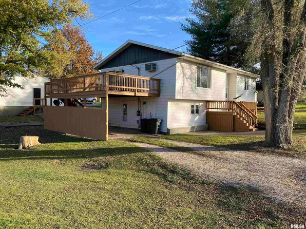 665 N 12th Ave, Canton, IL 61520