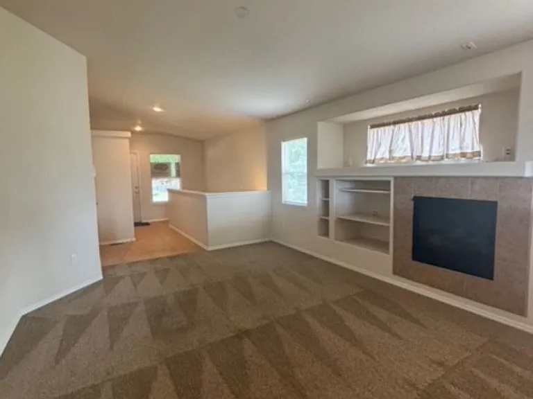 4326 Susie Vw — Photo 4