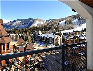 5th image of 714 Lionshead Pl #5