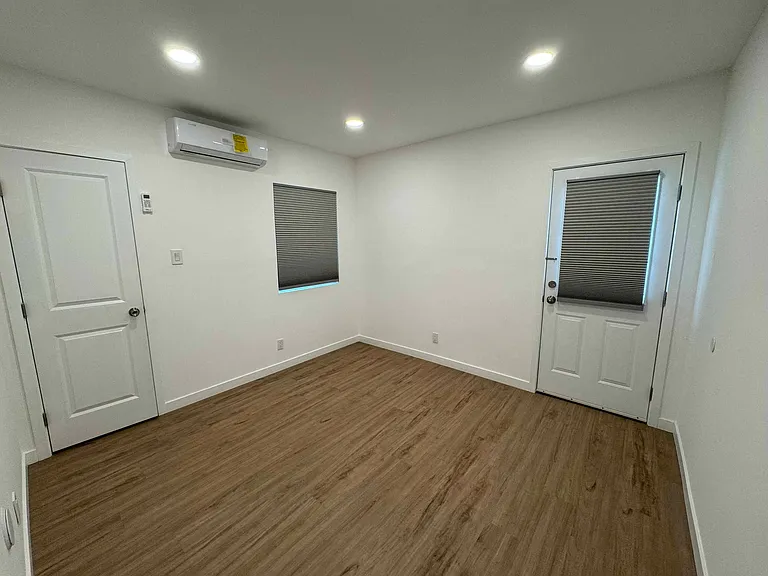 665 Myrtle St — Photo 7