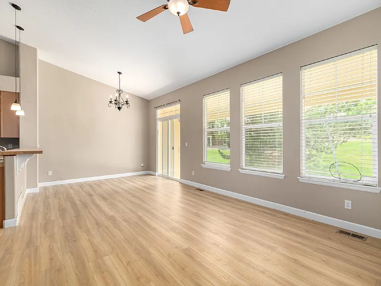 16605 E Auburn Hills Dr — Photo 10