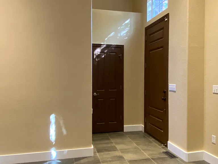 9113 Kornbrust Cir — Photo 15