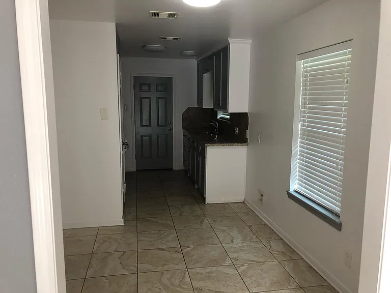 3015 Green St — Photo 8