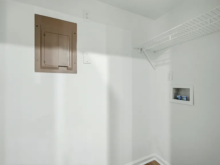 6300 Creekford Dr — Photo 10