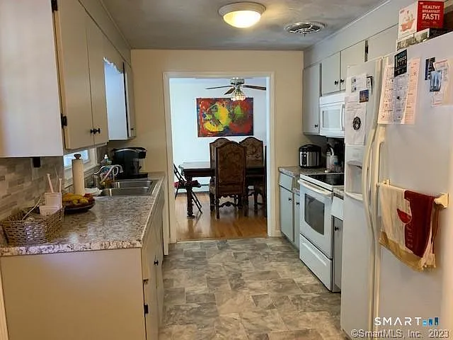 40 Pollys Ln — Photo 8