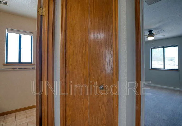 2512 Cisco Dr S — Photo 10