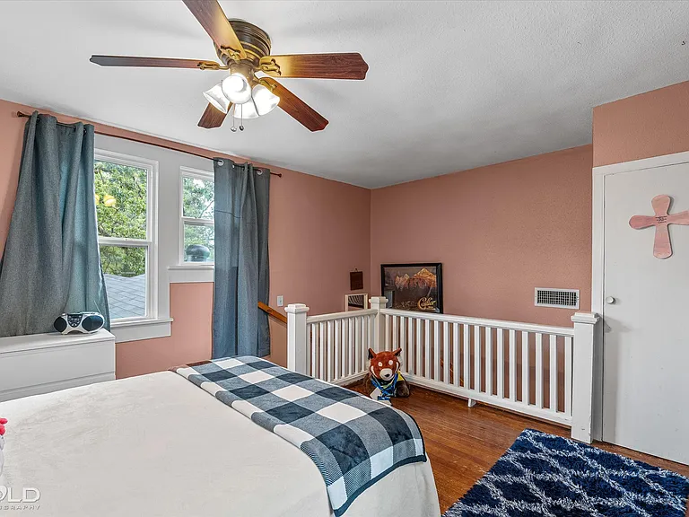 4320 Greenwood Blvd — Photo 16