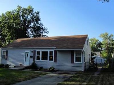 3700 NE 53rd St, Kansas City, MO, 64119