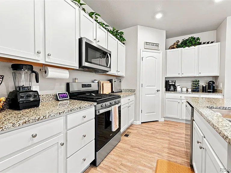 42699 Ivydel Cir — Photo 9