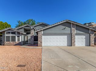 5602 W Mercer Ln, Glendale, AZ 85304
