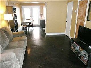4th image of 5862 Kesswood Ct