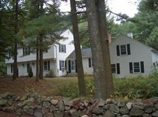 57 Stonecleave Rd, Boxford, MA 01921