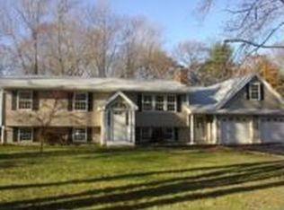 20 Eldridge Rd, York, ME 03909