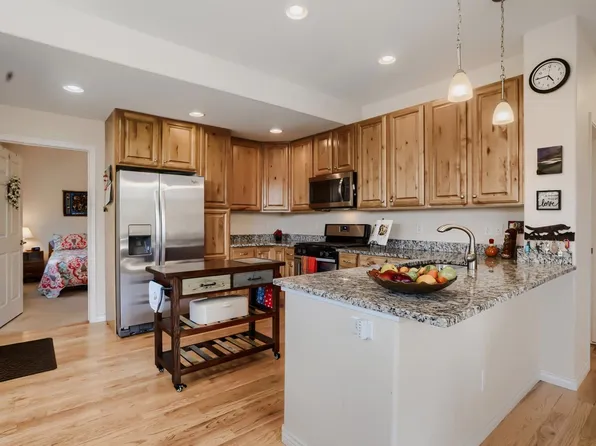 101 Casper Dr, Lafayette, CO 80026