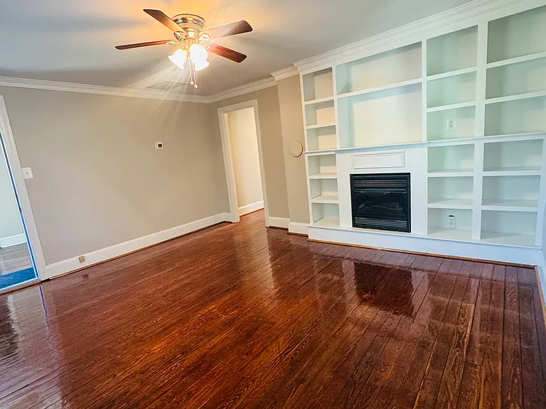 95 Alexandria Pike #4 — Photo 3