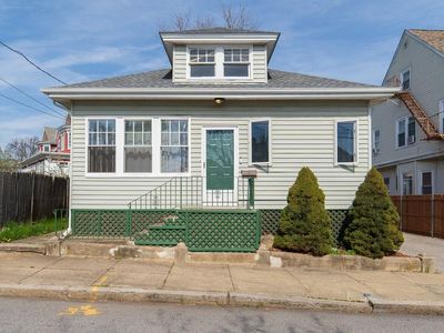 6 Whipple St, Pawtucket, RI, 02860