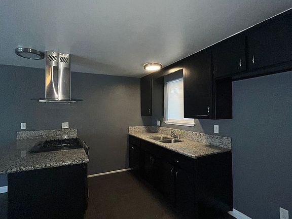 4th image of 510 N Encina St APT C