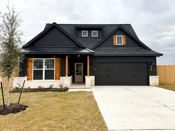 3157 Charge Ln, Bryan, TX 77808
