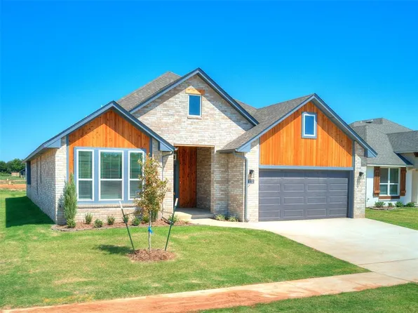 7712 Woods Edge Way, Yukon, OK 73099
