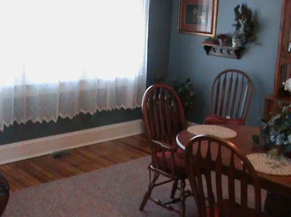 179 Dupont Cir, Norfolk, VA 23509