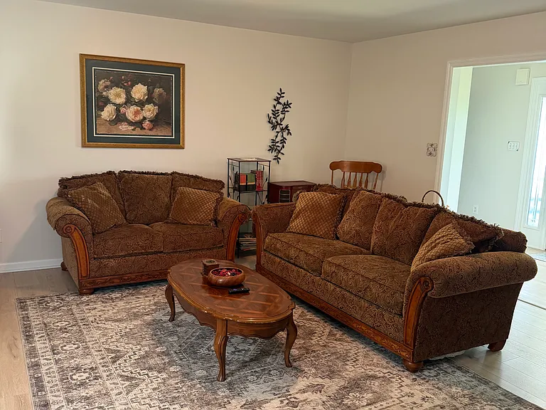 1054 Poplar Creek Rd — Photo 10