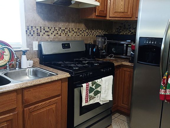 5th image of 3512 S 58th Ave