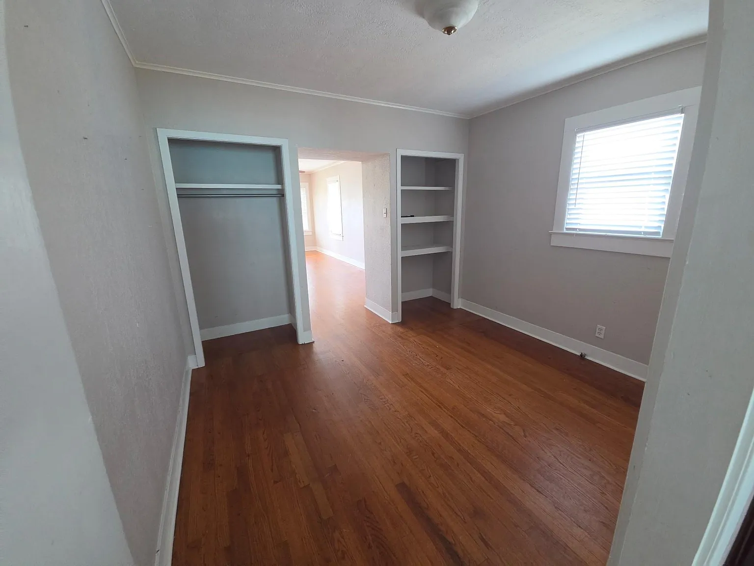 2 bed, 1.0 bath, 1020 sqft, $1,775 — Photo 3