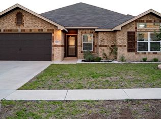 829 Ross Rd, Copperas Cove, TX 76522