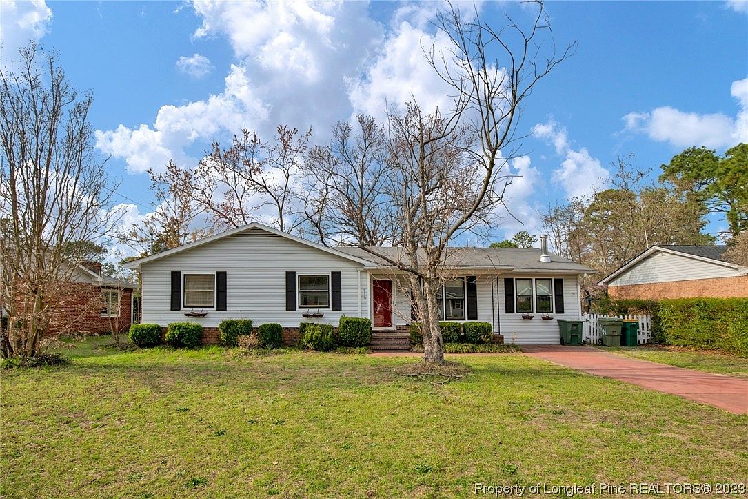 3230 Glenmore Dr, Hope Mills, NC 28348 Zillow